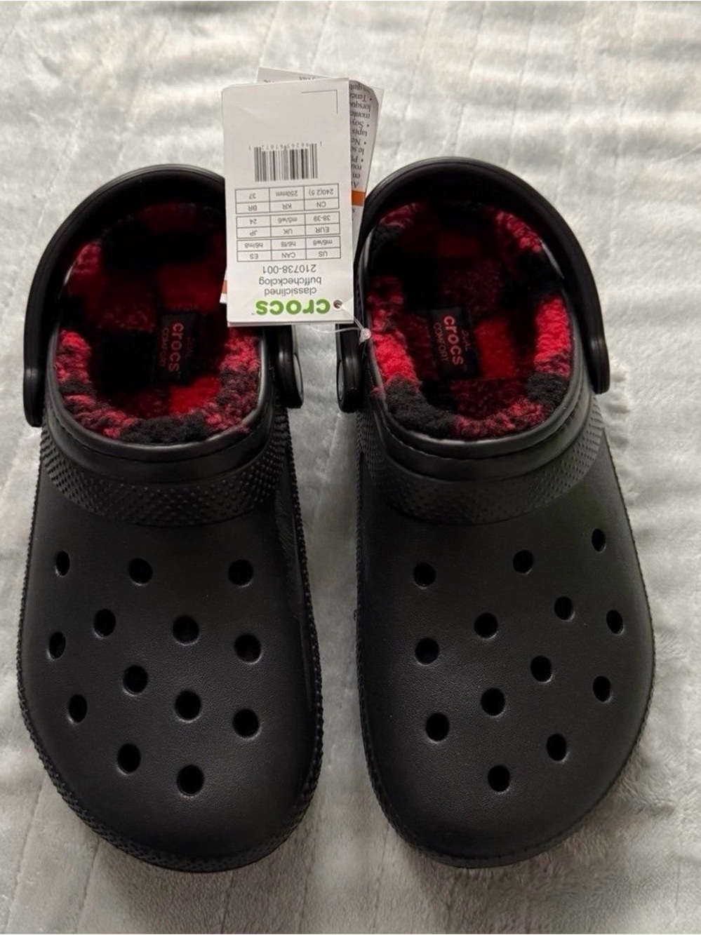 NWT Lined Crocs! Black with Red Buffalo Check Pattern! Size W8 M6